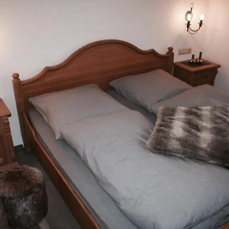 شقة Haus Albertha